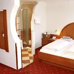 Völserhof Hotel 4*