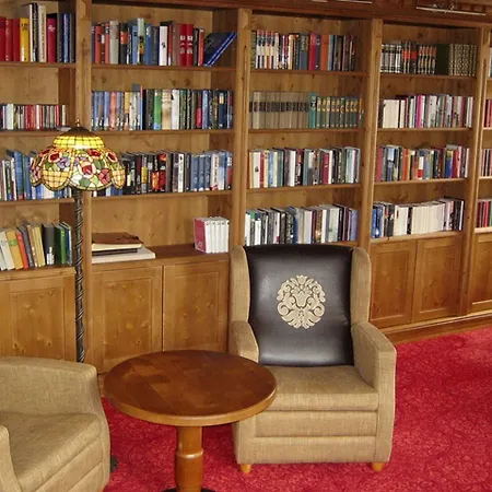 Voelserhof Hotel 4*